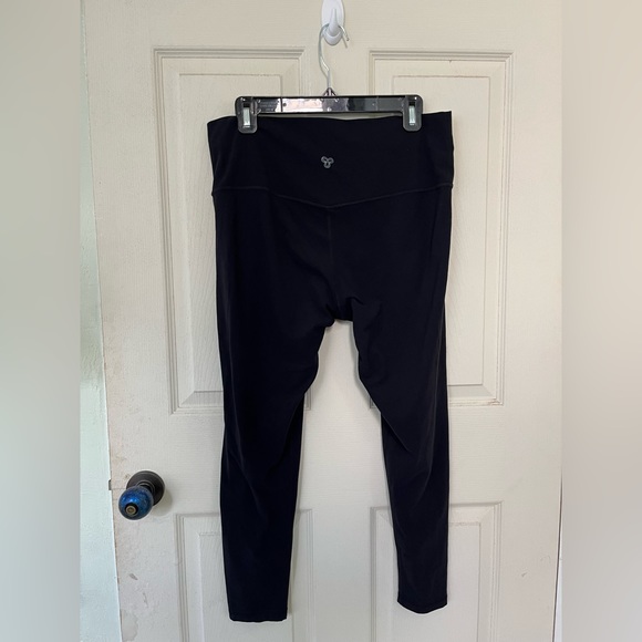 Aritzia TNA black leggings size XL athletic training gym - Picture 4 of 5
